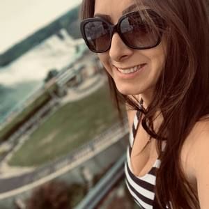 Meet your Posher, Sara